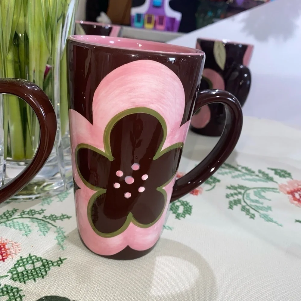 Gates Ware by Laurie Gates set of 2 mugs‎ brown & pink large